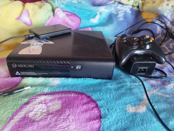 Xbox 360 Completo + Controle + fonte/HD Funcionando Perfeitamente em Ótimo Estado