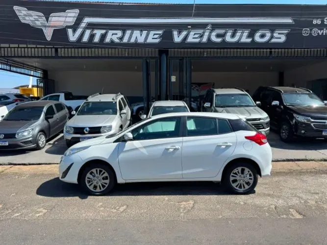 Toyota Yaris XL Plus Con. 1.5 Flex 16V 5P AUT 2021