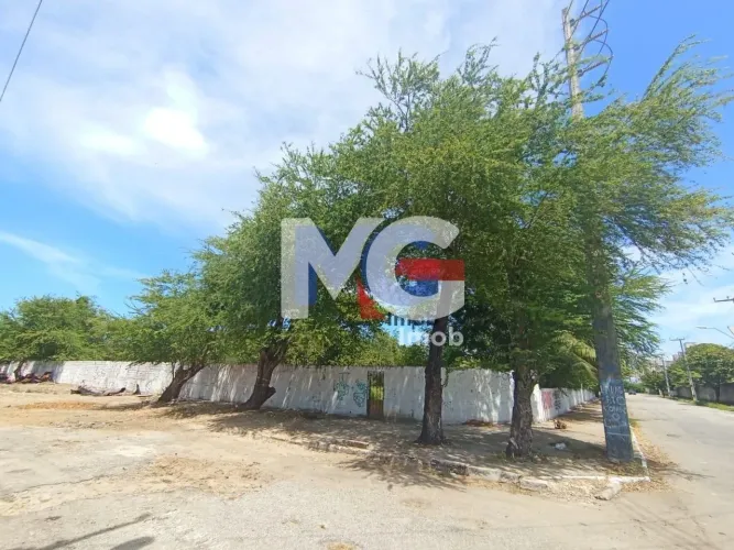 Terreno à venda em Fortaleza, CE Bairro Manuel Dias Branco, 7.377,87 m²