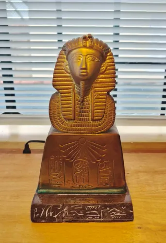 Estátua de Bronze Busto do Faraó TUT