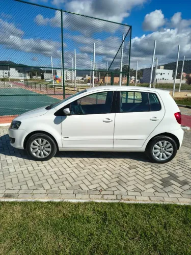 Volkswagen Fox 1.0 MI Total Flex 8V 5P 2013