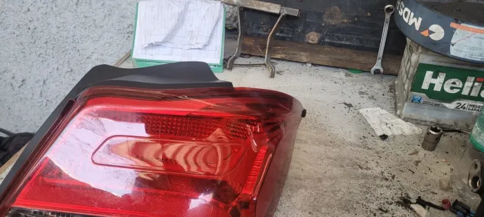 Par de Lanterna Ônix hatch ORIGINAL 2014 a 2019 