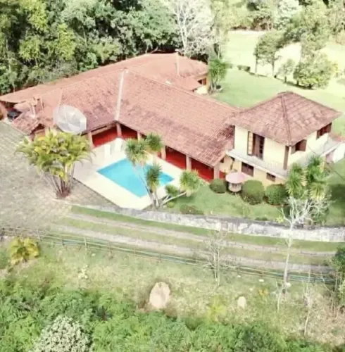 Sítio com 120.000m2