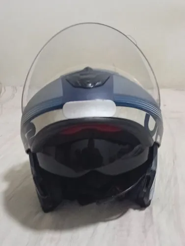 Capacete Escamoteável com fone
