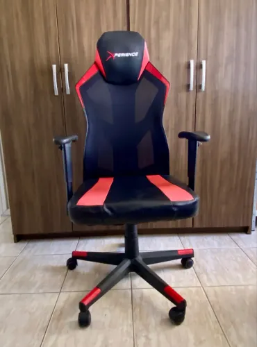 Cadeira Gamer Giratória