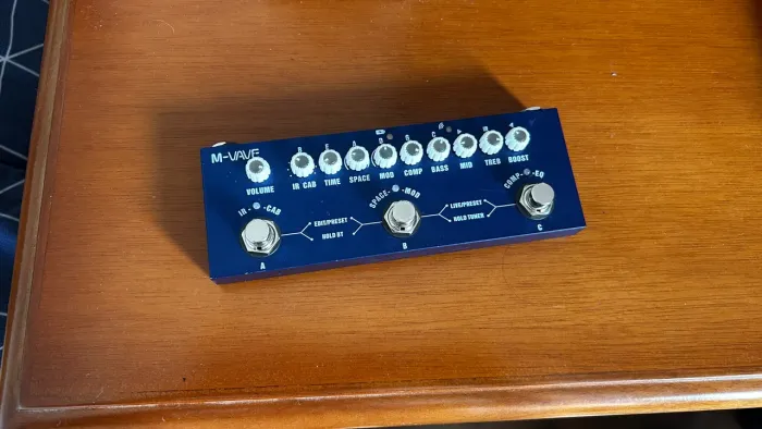 Cube baby bass