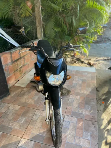 Honda Pop 110i 2022 troco por carro