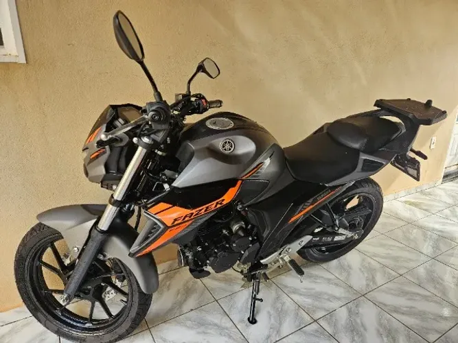Fazer fz25 2025