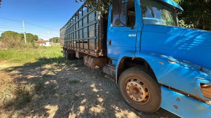 Caminhão 1620 ano 1997 