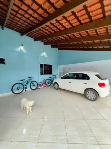 Casa a venda no JD. Campo belo