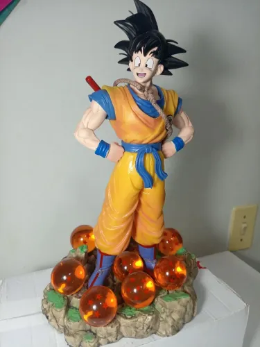 Goku e as 7 Esferas do Dragão Dragon Ball Z Action Figure 30 cm!