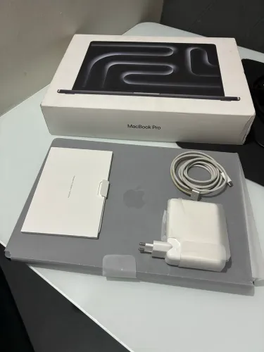 MacBook M4 16 polegadas