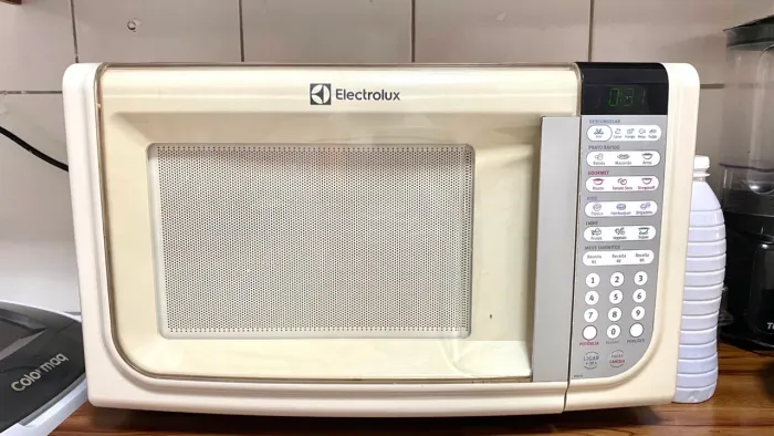 Vendo Microondas conservado