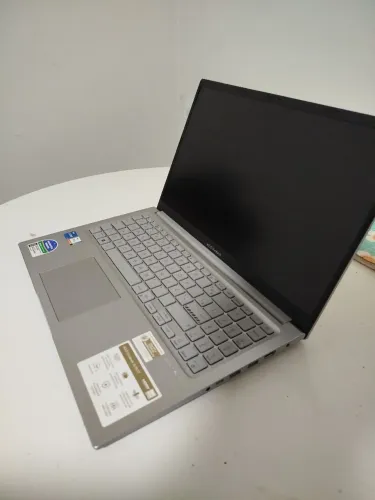 Notebook ASUS VivoBook X1504VA