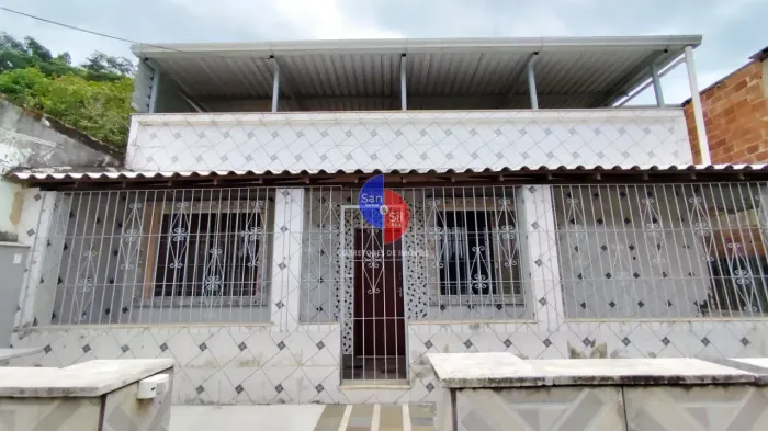 Casa com 2 quartos, 1 banheiro social, 1 lavabo, terraço, para locação, excelente localiza