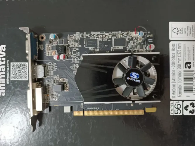 Placa de video AMD R7 240