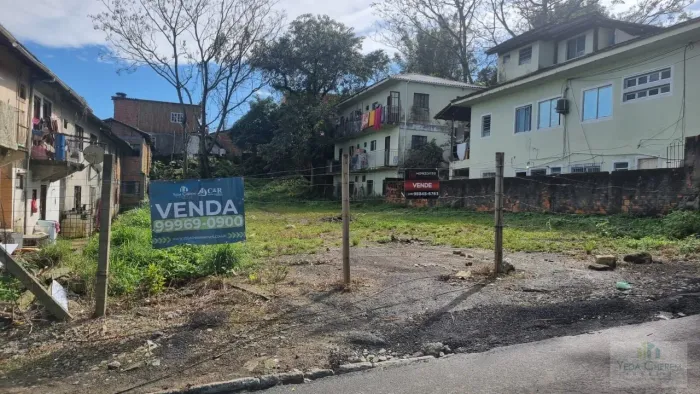 Terreno a venda no bairro Saco grande Florrianópolis SC.