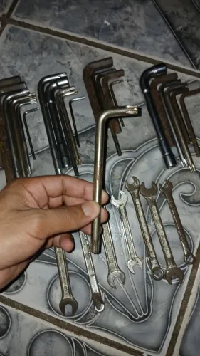 Ferramentas de diversas utilidades.