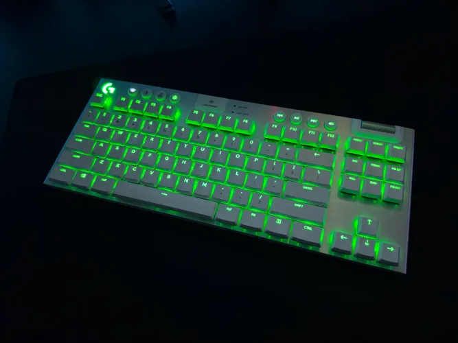 TECLADO LOGITECH G915 TKL