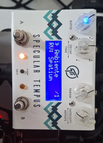 Specular tempus gfi reverb pedal