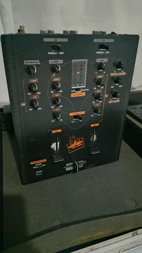 Mixer Gemini PS 424x dois canais