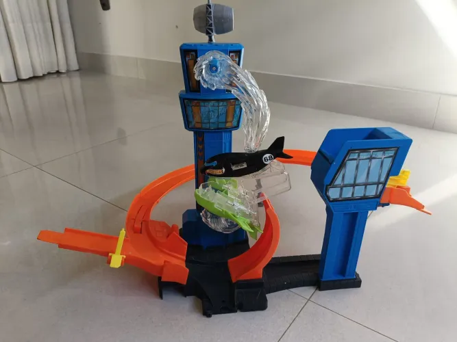 Pista Hot Wheels aeroporto