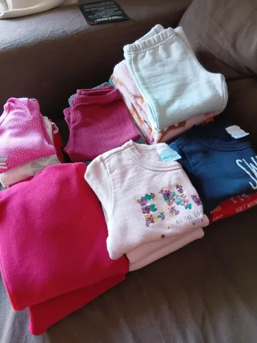 Lote roupa de bebe FRIO menina 6 a 9 meses 