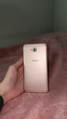 Asus Zenfone 4 Selfie 64gb