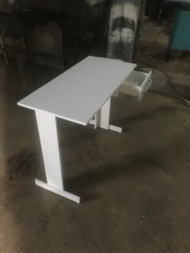 MESA MDF COM GAVETE FRETE GRÁTIS 