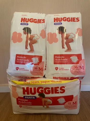 Fraldas descartáveis Huggies Pants