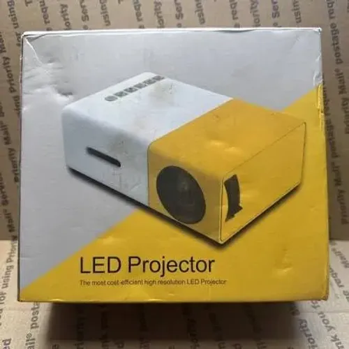 Mini Projetor Portátil Led 1080p HDMI 600 Lumens