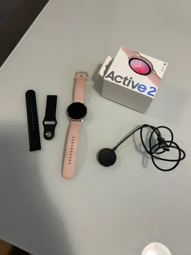 Vendo Smartwatch Samsung Active 2 super conservado 