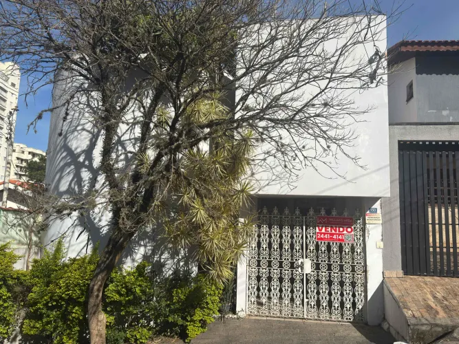 Sobrado à venda, 5 quartos, sendo 2 suítes e piscina, em Vila Progresso, Guarulhos, SP