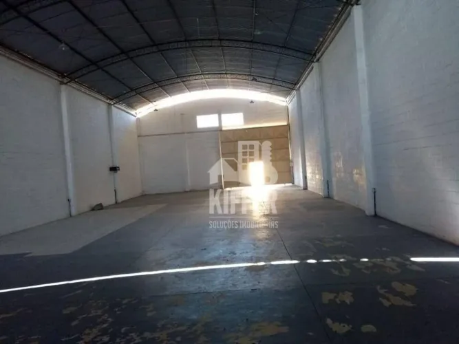 Galpão à Venda na BR-101 em Itaboraí Excelente Localização e Logística