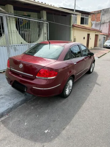 Fiat Linea 1.9/ HLX 1.9/1.8 Flex Dualogic 4P 2010