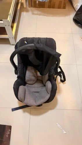 Bebê conforto simples