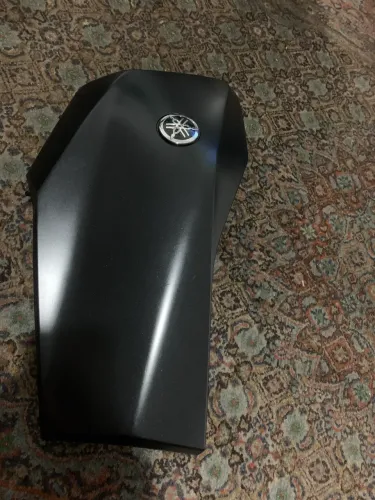 Carenagem lateral frontal Esquerda Yamaha XMax250 2025/26 sem detalhes
