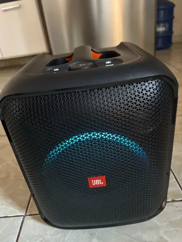 Caixa de som Jbl 