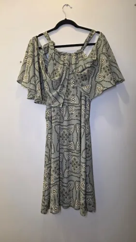 vestido manga solta estampada maria filó