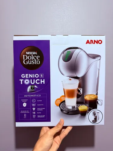 Cafeteira dolce gusto gênio S touch