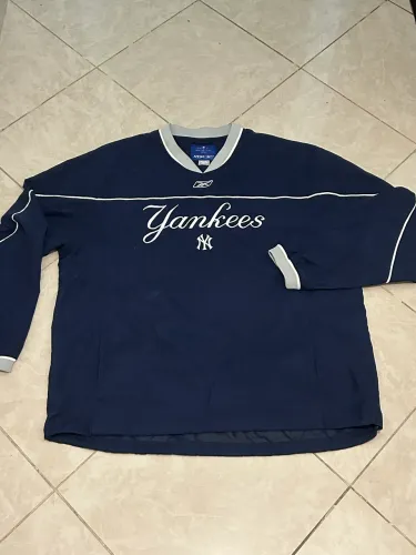 blusa de treino Reebok da MLB do New York Yankees
