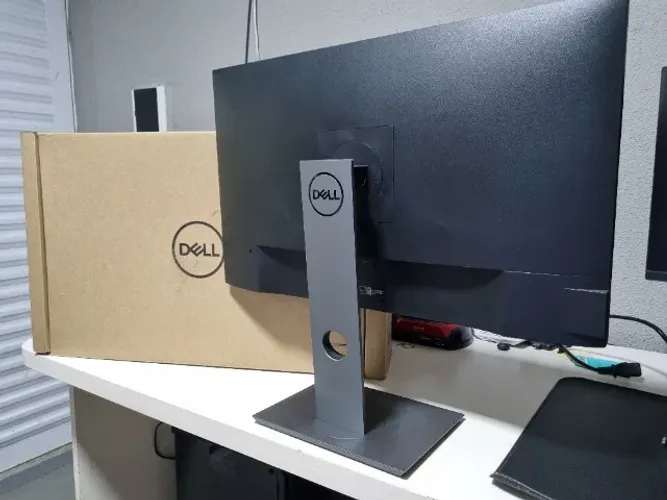 Monitor Dell 27 P2719H p/ Retirada de Componentes, Placas e Suporte