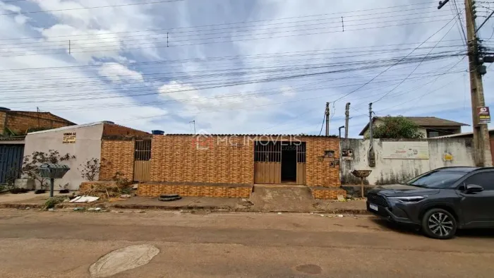 Imóvel à Venda em Águas Lindas - Setor Águas Bonitas I | Lote de 360 m² | 4 Residências
