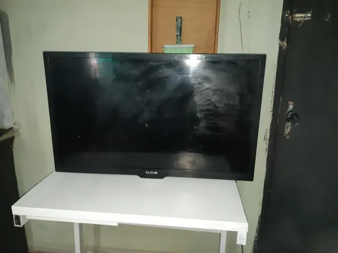 TV de LED 39 polegadas CCE defeito