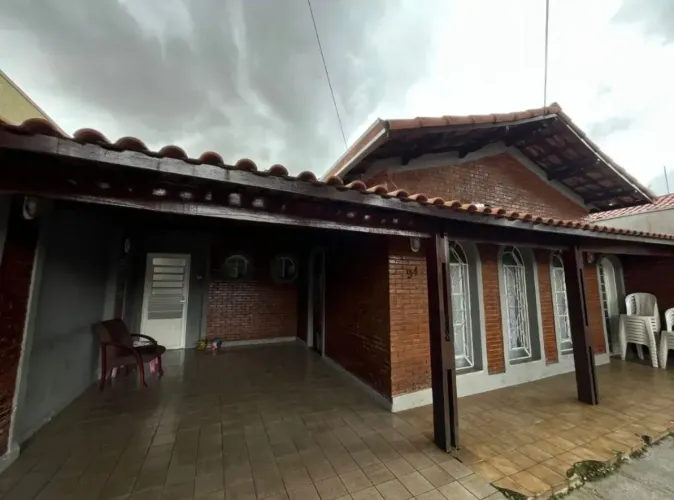 Casa com 3 dormitórios, 250 m² - venda por=  - Bosque dos Eucaliptos - São José dos Campos