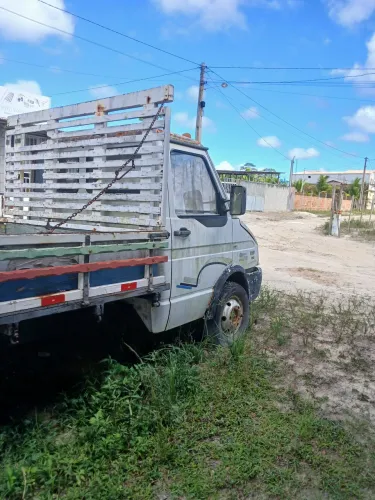 Iveco 7013 peças sucata 