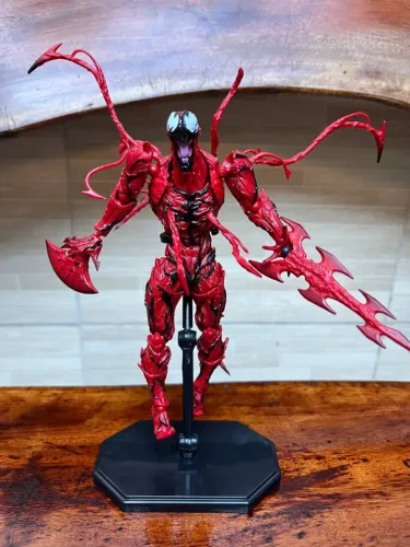 Action Figure Marvel - Carnificina Articulado Com Vários Acessórios Bootleg