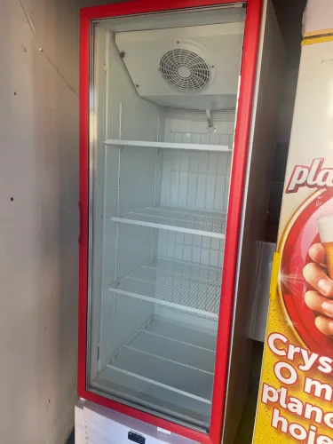 Freezer vertical pra congelado