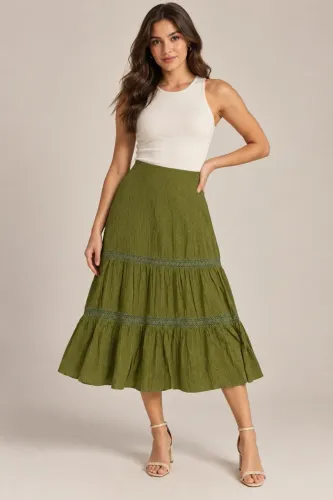 Saia verde longa semi nova