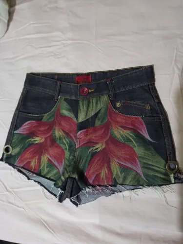 Shorts e saias